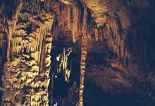 Natural bridge CAVERNS